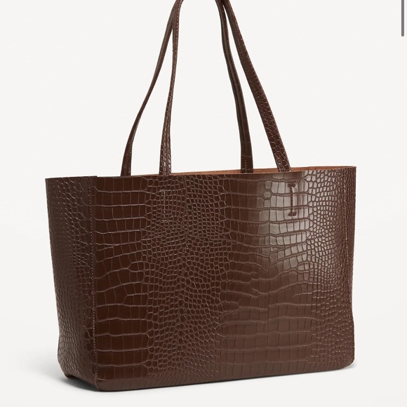- NWT OLD NAVY Faux Leather Tote Bag Color: Espresso - Picture 1 of 3